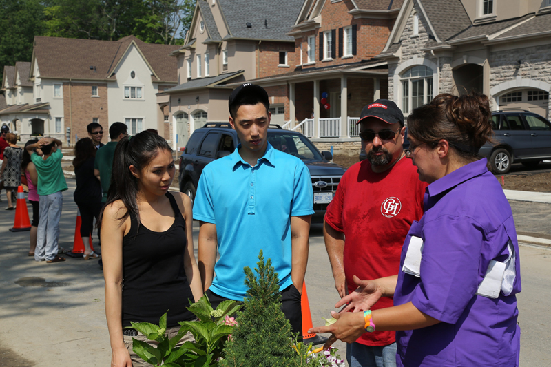 Neighbourhoods In Bloom Gardening Event, Courts of South Rouge